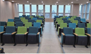 화진중학교 시청각실